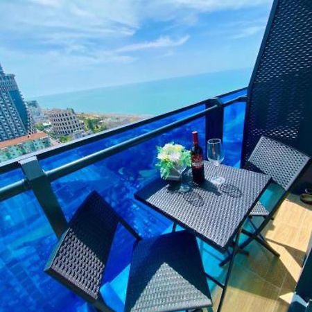 الشقق الفندقية باتوميفي  Orbi City Sea View المظهر الخارجي الصورة